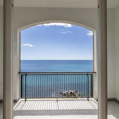 The Sound Of The Sea By Wonderful Italy Apartman