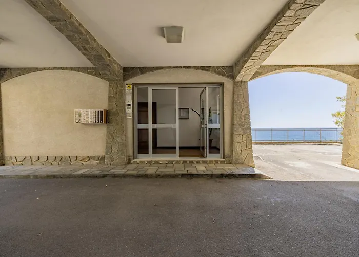 The Sound Of The Sea By Wonderful Italy Apartment Sanremo