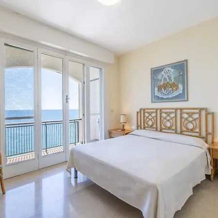 公寓 The Sound Of The Sea By Wonderful Italy